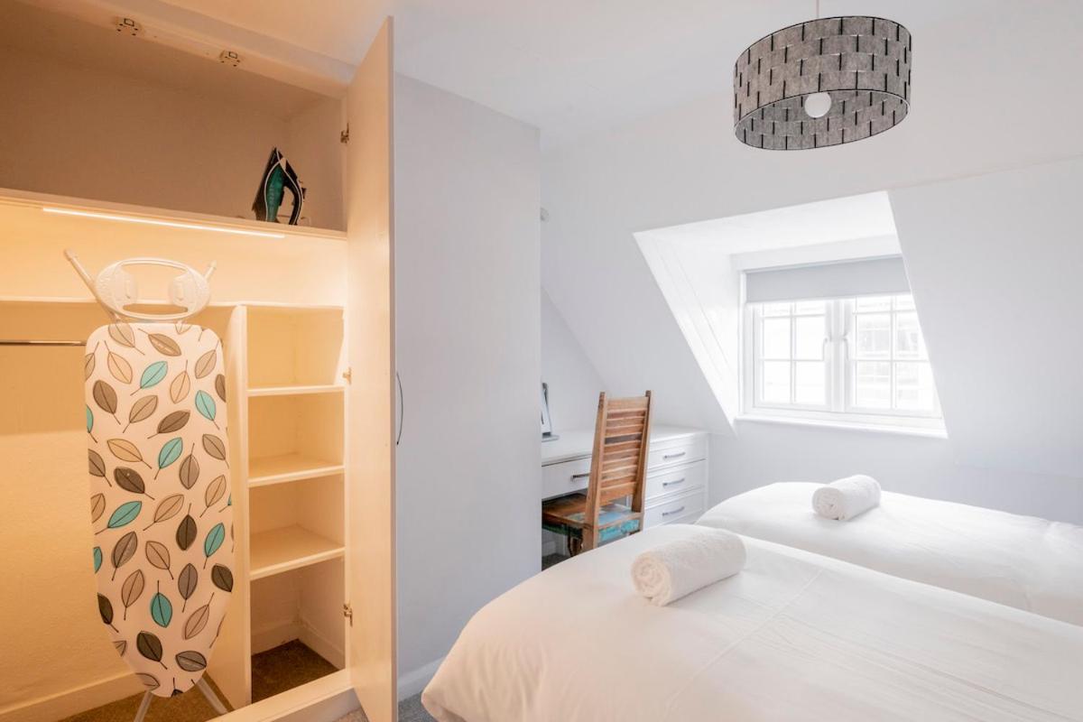 Apartment 3-bedroom In The Heart Of Brighton's Lanes *